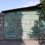 Фасад дома по пр. Платовскому, 150