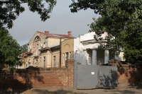 Угол улицы Троицкой и Богдана Хмельницкого. Вид с Богдана Хмельницкого