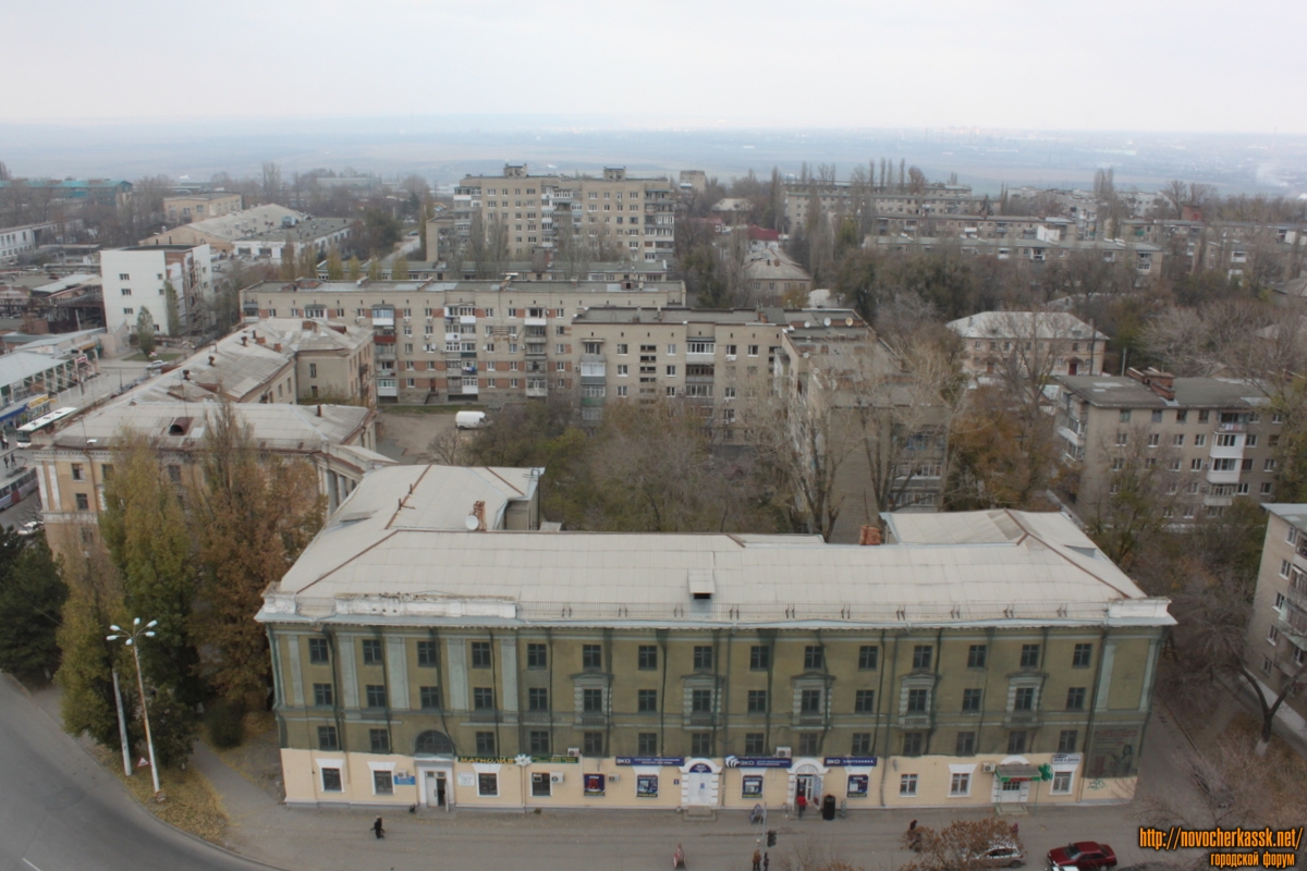 Новочеркасск: Общежитие НГМА на пл. Юбилейной
