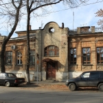 Здание по ул. Дубовского