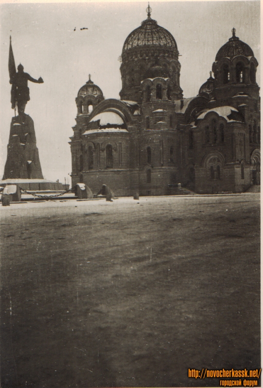 Новочеркасск: Собор и памятник Ермаку