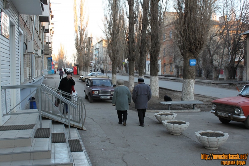 Новочеркасск: Улица Народная, 64