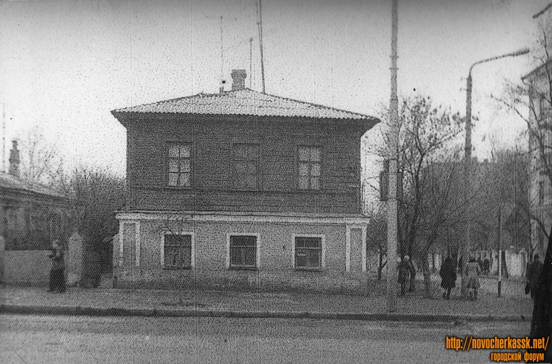 Новочеркасск: Проспект Баклановский, 10