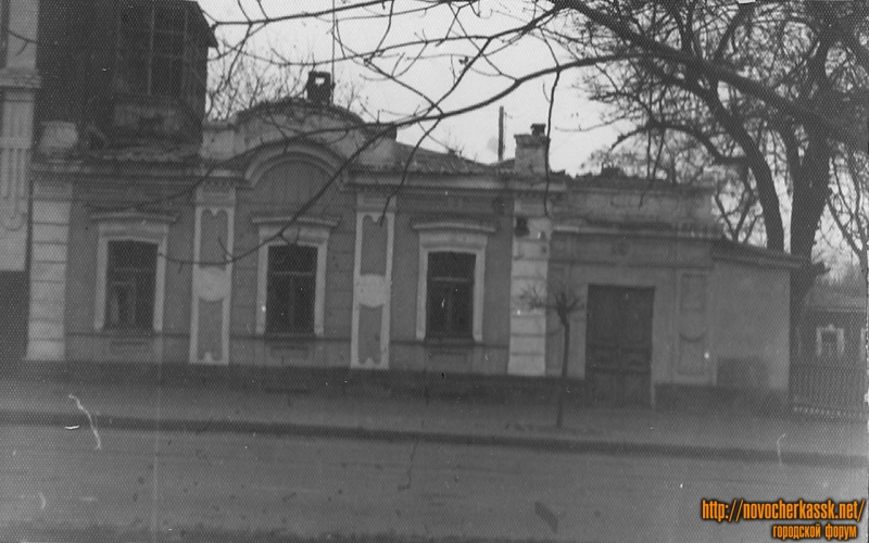 Новочеркасск: Проспект Баклановский, 42