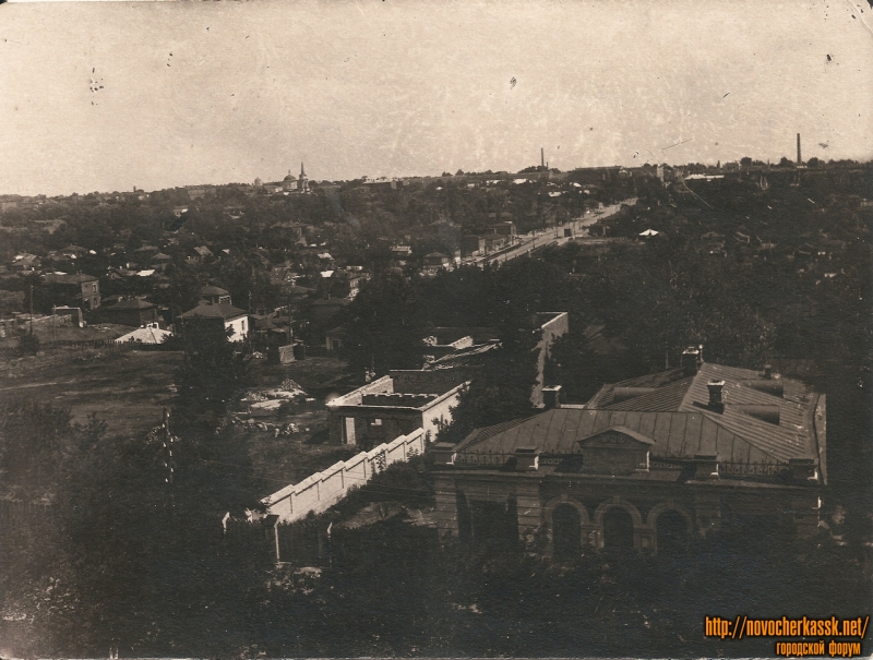 Новочеркасск: Вид на улицу Просвещения и южную часть города с Главного корпуса НПИ, 1937
