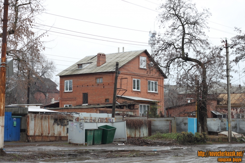 Новочеркасск: Троицкая, 34