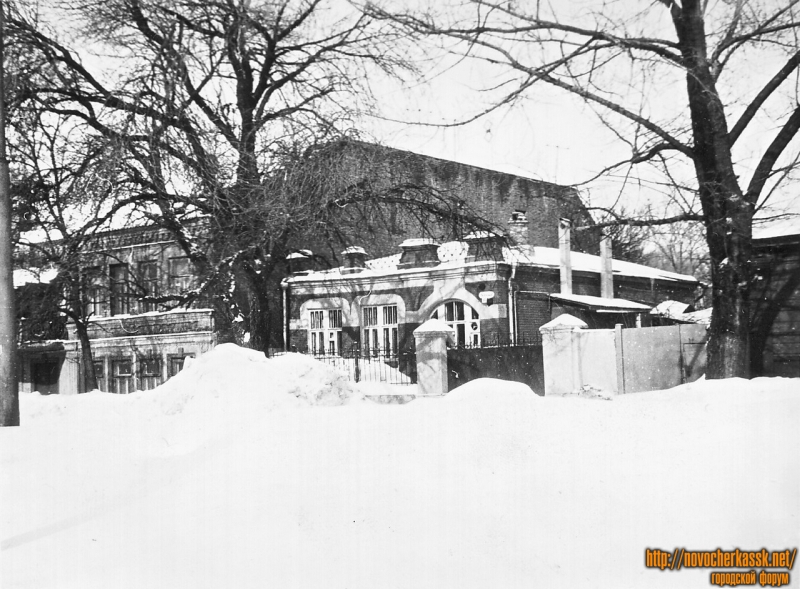 Новочеркасск: Пр. Ермака, 60