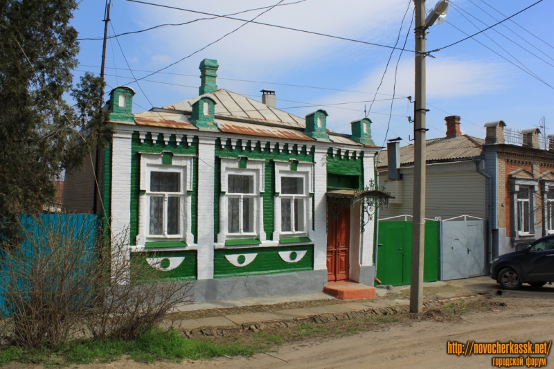 Новочеркасск: Улица Щорса, 14