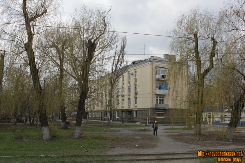 Новочеркасск: Улица Петрова, 23