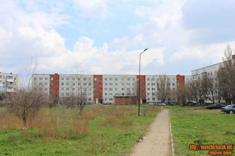 Новочеркасск: Улица Авиаторов, 14