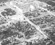 Вид ул. Б.Хмельницкого и комплекса зданий НИИ(НПИ) с самолета, 1935-36 г.