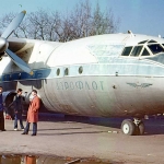 Самолёт в детском парке