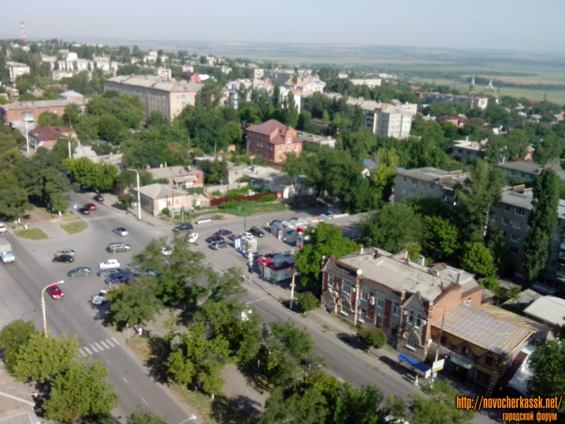 Новочеркасск: Перекрёсток Баклановского и Ленгника