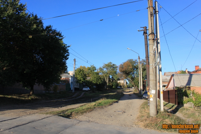 Новочеркасск: Вид на Щорса с улицы Ленгника