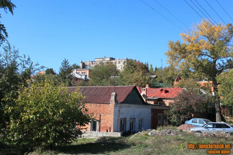 Новочеркасск: Улица Богдана Хмельницкого, 103