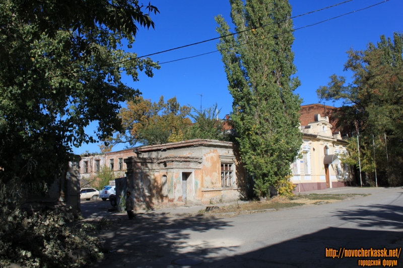 Новочеркасск: Улица им. Генерала Лебедя, 50