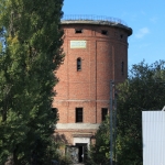 Бывшая водонапорная башня на Магистральной улице (Октябрьский)