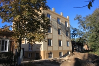 Строительство на улице Шумакова