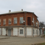 Улица Первомайская, 84 / улица Красноармейская, 174