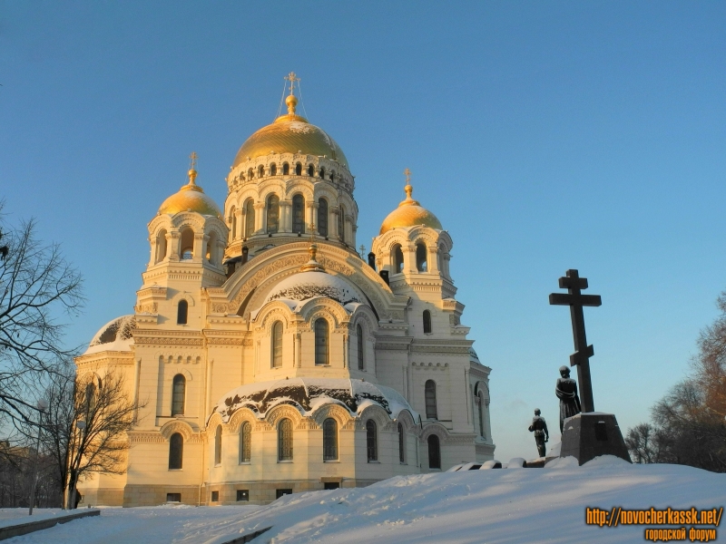 Новочеркасск: Собор и памятник согласия и примирения