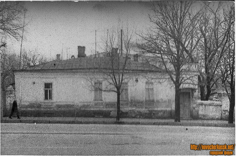 Новочеркасск: Улица Московская, 64Б
