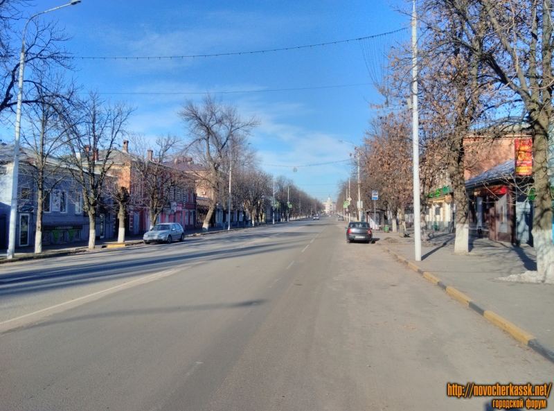 Новочеркасск: Улица Московская. Первое января