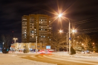 Площадь Юбилейная и четырнадцатиэтажка