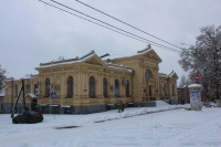 Здание приемной комиссии ЮРГПУ (НПИ) (бывшее здание Думы), улица Просвещения, 147