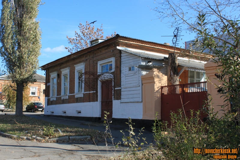 Новочеркасск: Проспект Платовский, 91