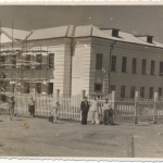 Cтроительство 32-й школы на Южной (ныне Мацоты, 45) (с 1976 года - в другом здании, в этом - милиция)