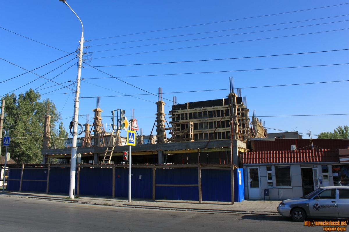 Новочеркасск: Строительство ТЦ на Баклановском (на «Галинке»)