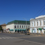Перекресток Платовского проспекта и улицы Московской