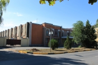 Проспект Платовский. Бывший клуб НВВКУС