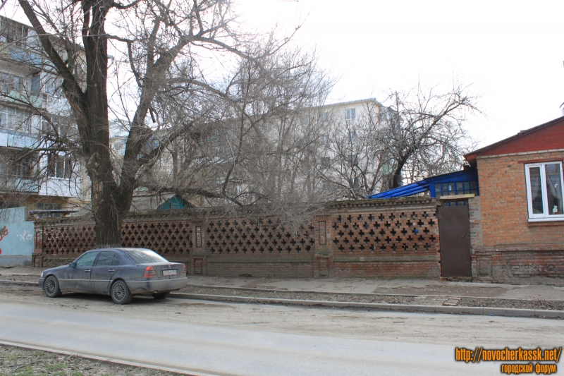 Новочеркасск: Улица Комитетская, 63