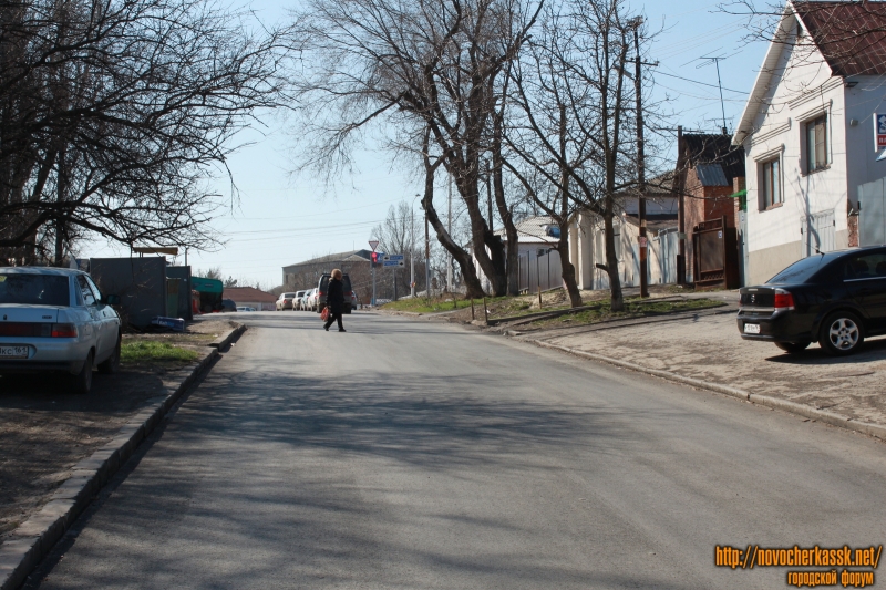 Новочеркасск: Новый асфальт на улице Ленгника