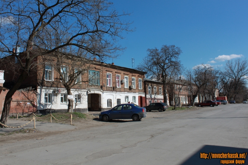 Новочеркасск: Улица Богдана Хмельницкого. Вид от улицы Энергетической