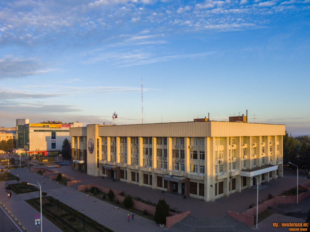 Новочеркасск: Здание администрации города Новочеркасска
