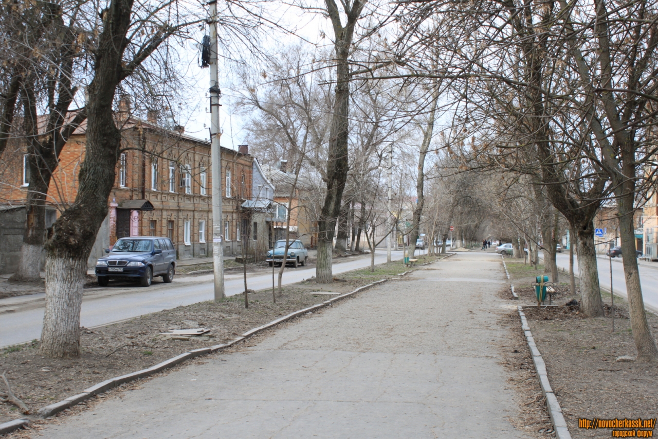 Новочеркасск: Улица Комитетская