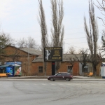 Площадка для ожидания автобуса на пл. Троицкой