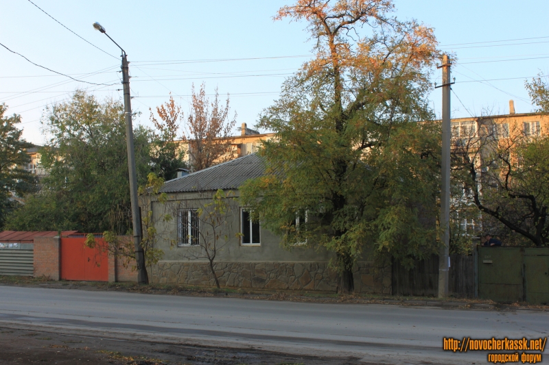 Новочеркасск: Улица Буденновская, 128