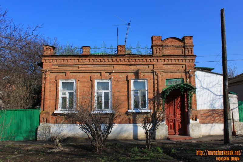 Новочеркасск: Улица Просвещения, 178