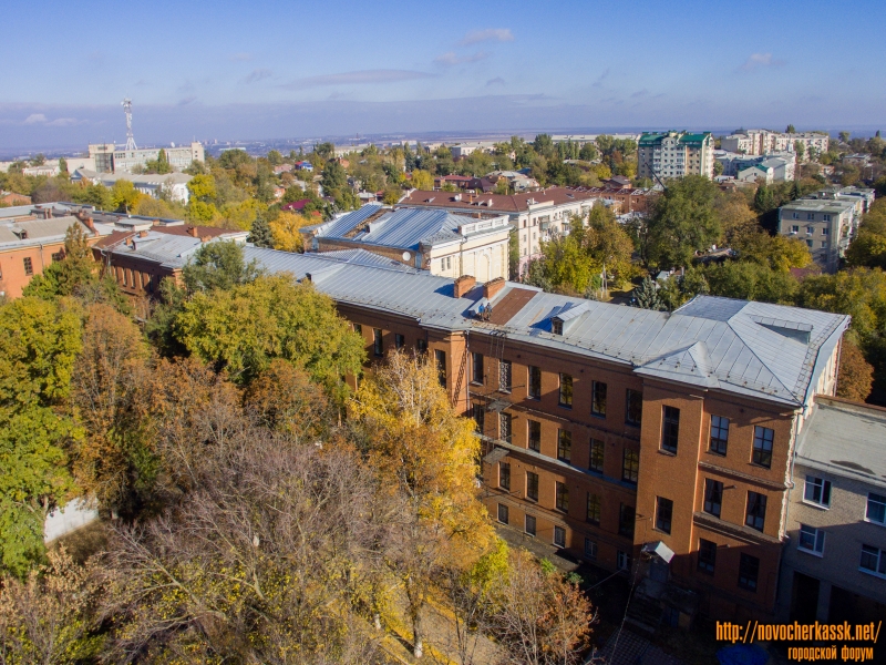 Новочеркасск: Корпус НГМА на улице Пушкинской (вид со двора)