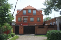 Улица Просвещения, 83