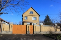 Улица Просвещения, 166