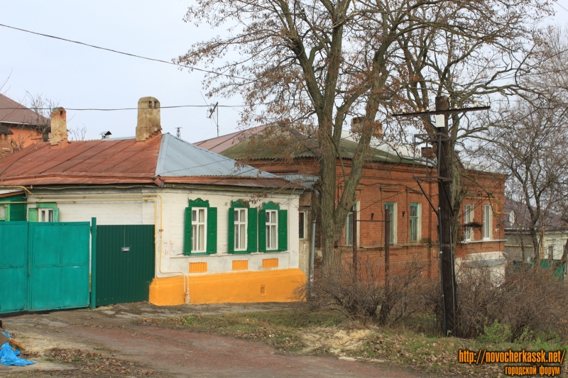 Новочеркасск: Улица Комитетская, 22