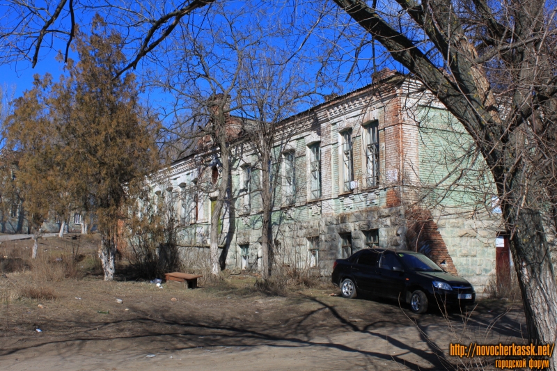 Новочеркасск: Дом на улице Вокзальной