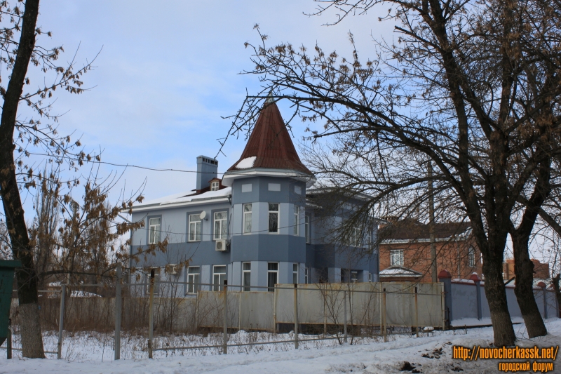 Новочеркасск: Улица Толбухина, 3