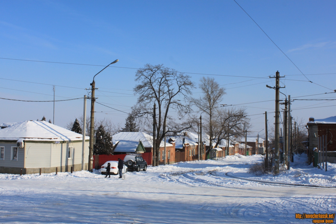 Новочеркасск: Улица Щорса и перекресток с Крылова