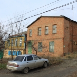 Улица Кавказская, 38