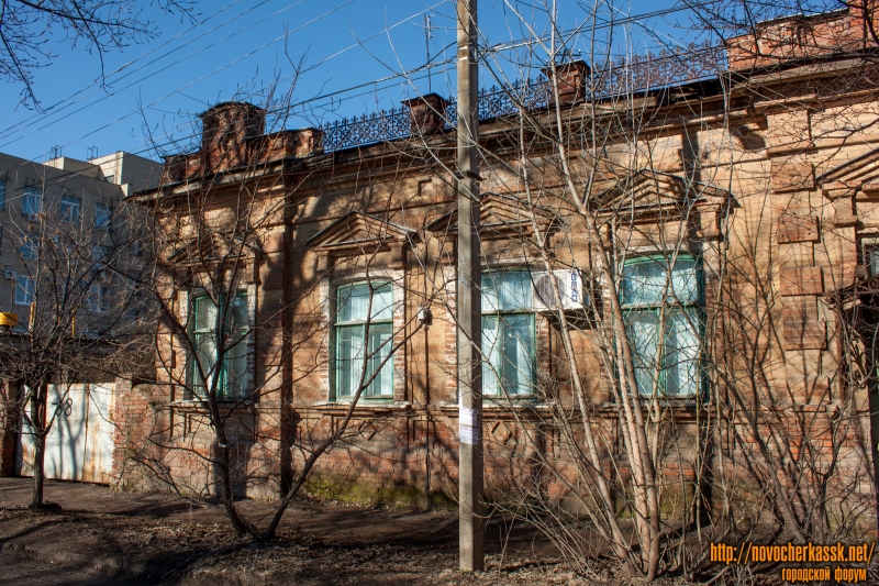 Новочеркасск: Улица Просвещения, 88